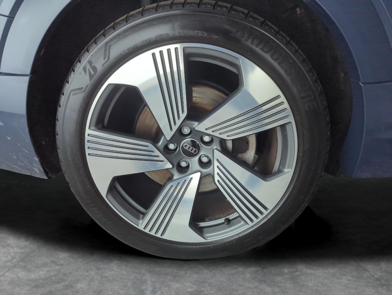 Used Audi e-tron 2023 for sale - 77392440: Photo 32