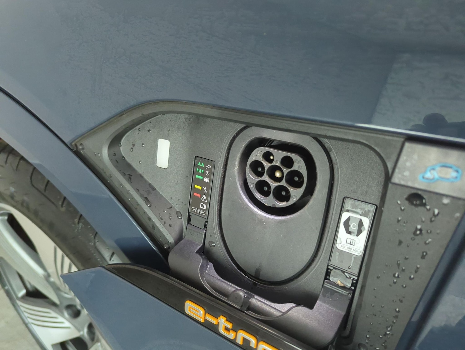 Used Audi e-tron 2023 for sale - 77392440: Photo 38