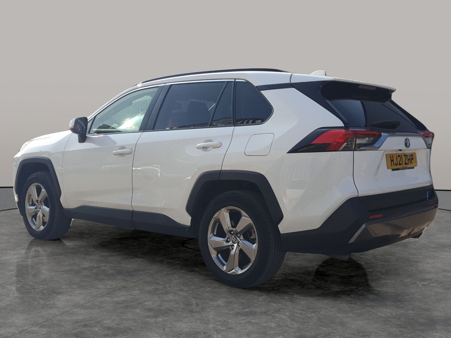 Used Toyota RAV4 2021 for sale - 77995531: Photo 33