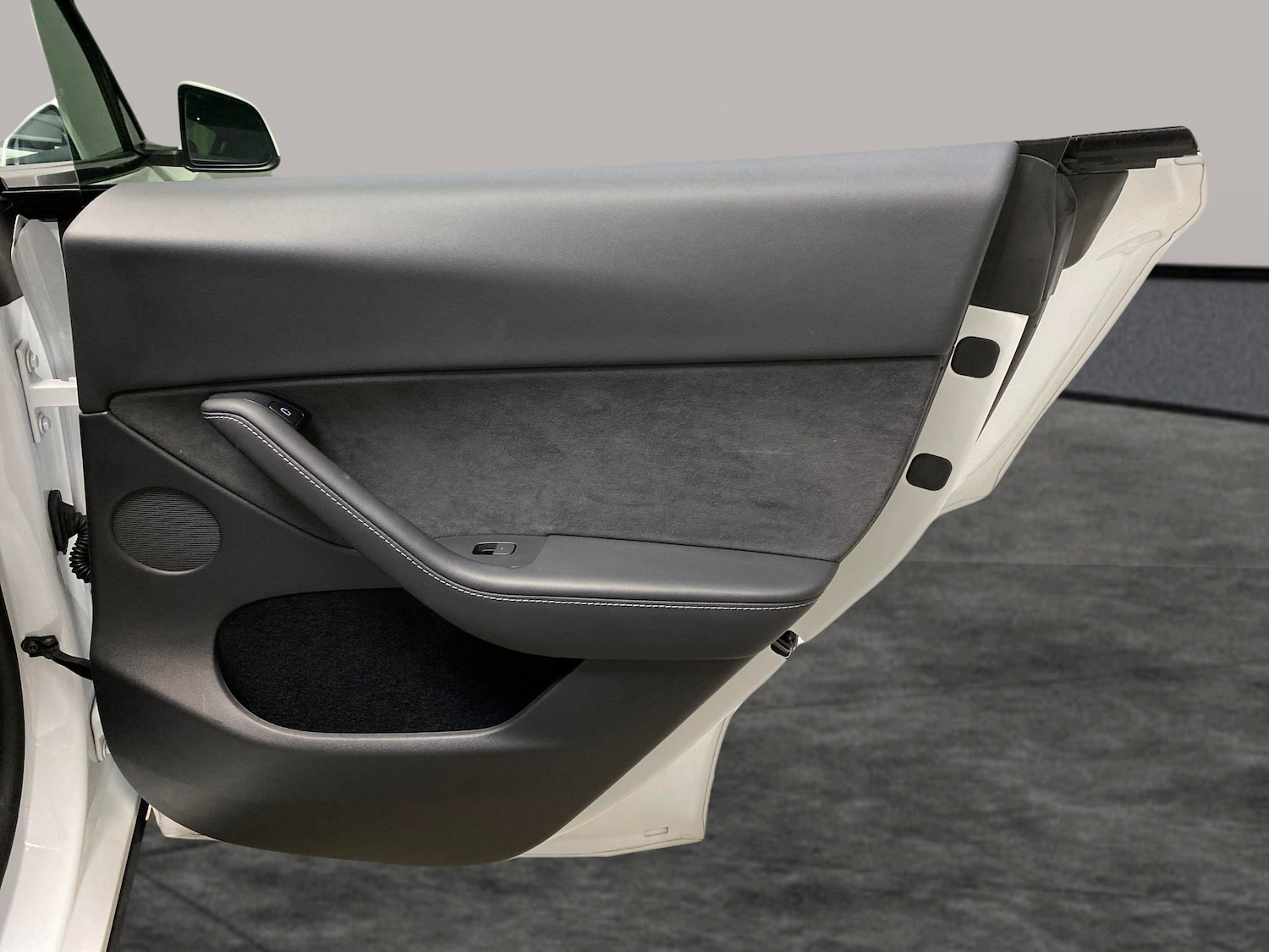 Used Tesla Model Y 2023 for sale - 78082080: Photo 29