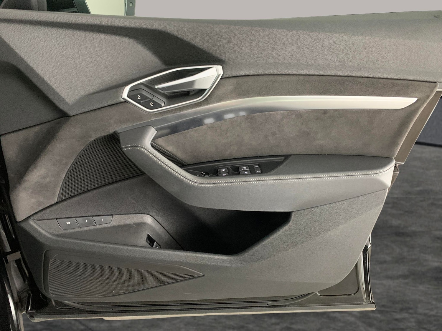 Used Audi e-tron 2021 for sale - 77165064: Photo 36