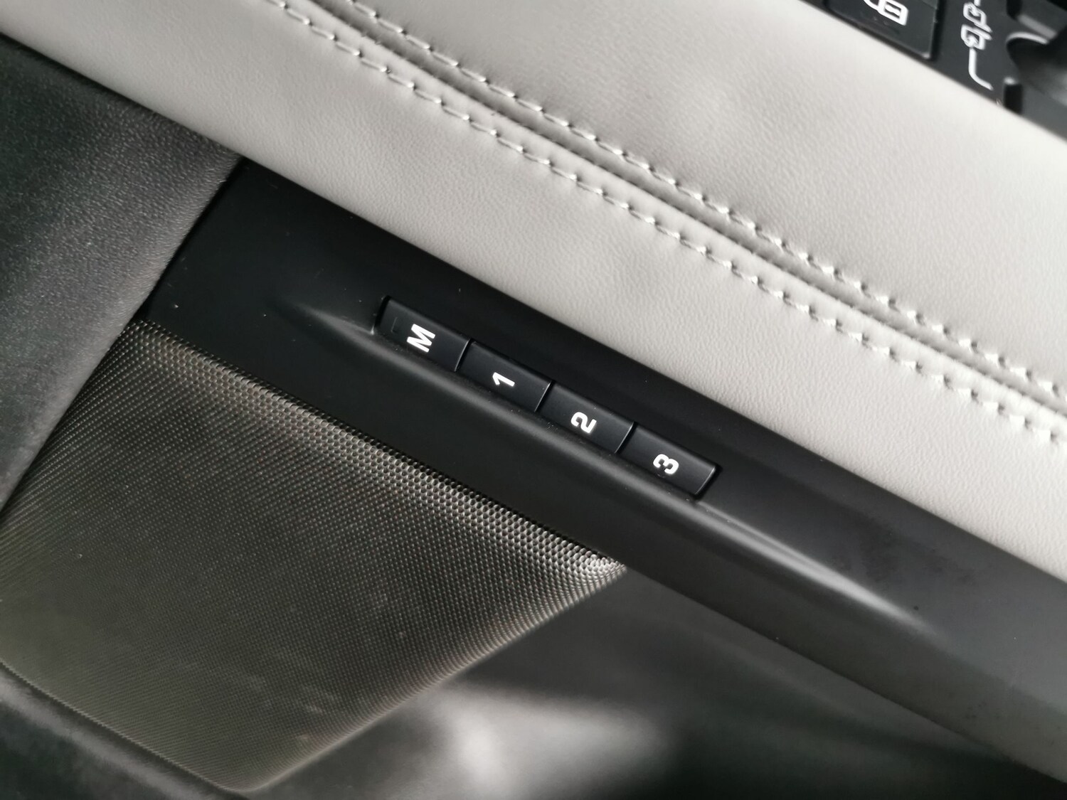 Used Land Rover Range Rover Evoque 2023 for sale - 77711120: Photo 18