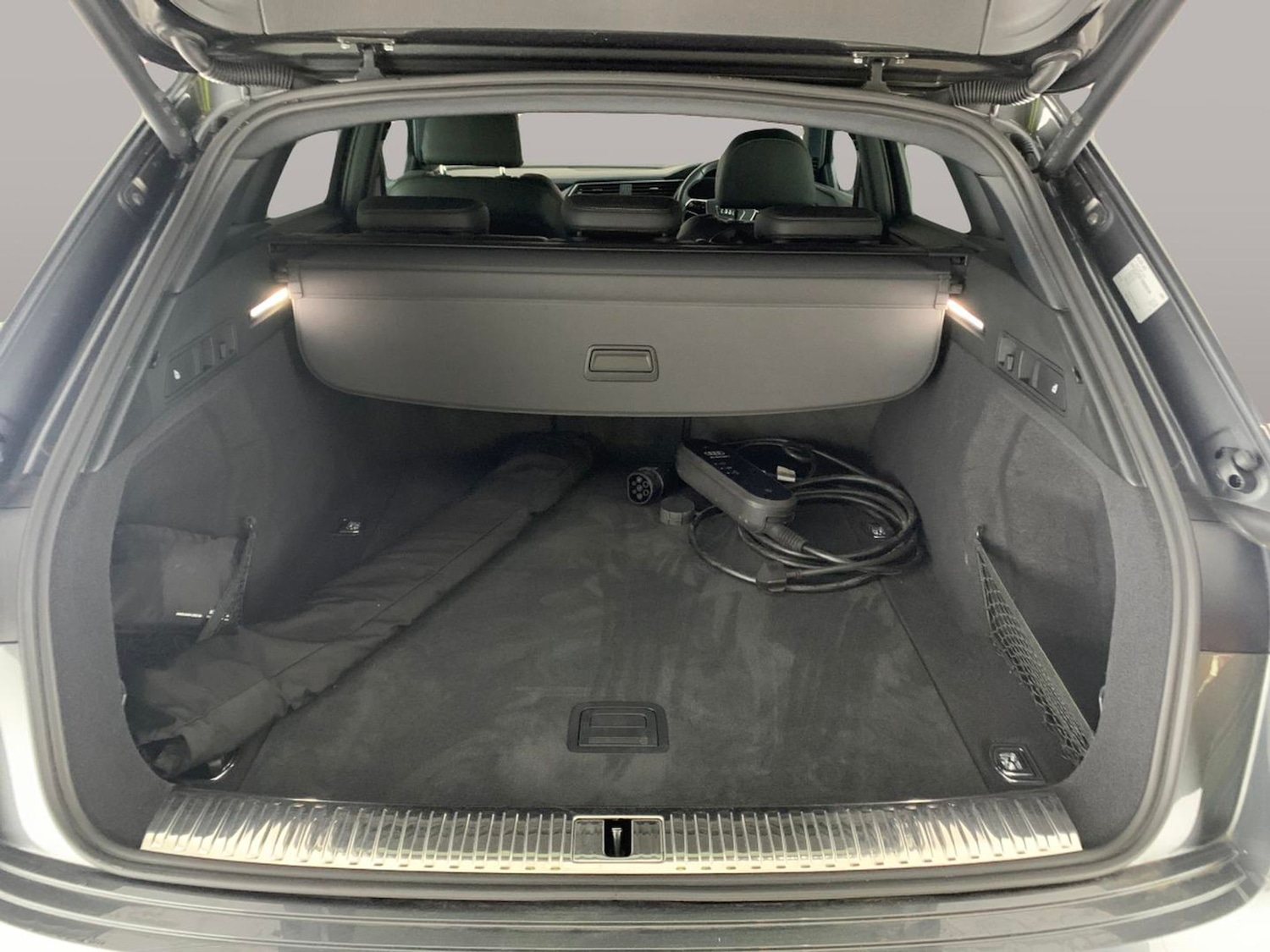 Used Audi e-tron 2022 for sale - 76717840: Photo 32