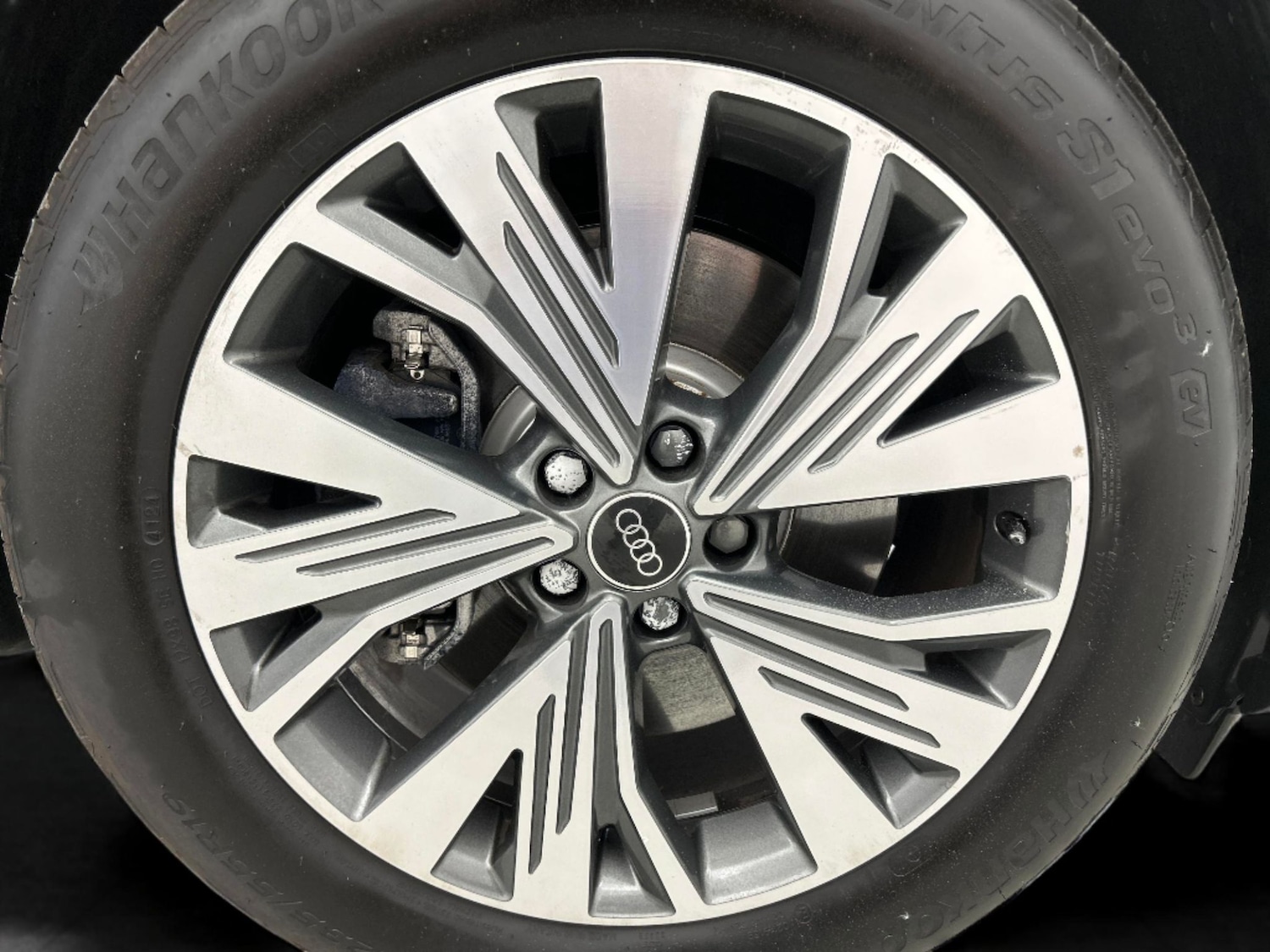 Used Audi Q4 e-tron 2025 for sale - 76439721: Photo 17