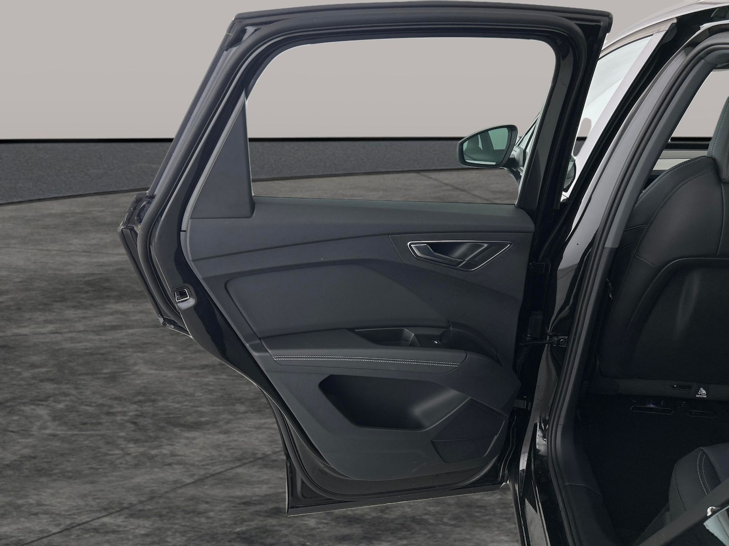 Used Audi Q4 e-tron 2025 for sale - 76439721: Photo 36