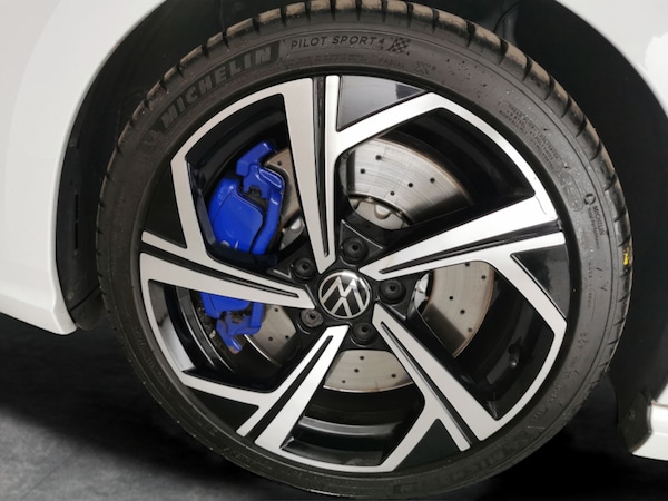Used Volkswagen Golf 2023 for sale - 76312752: Photo 34