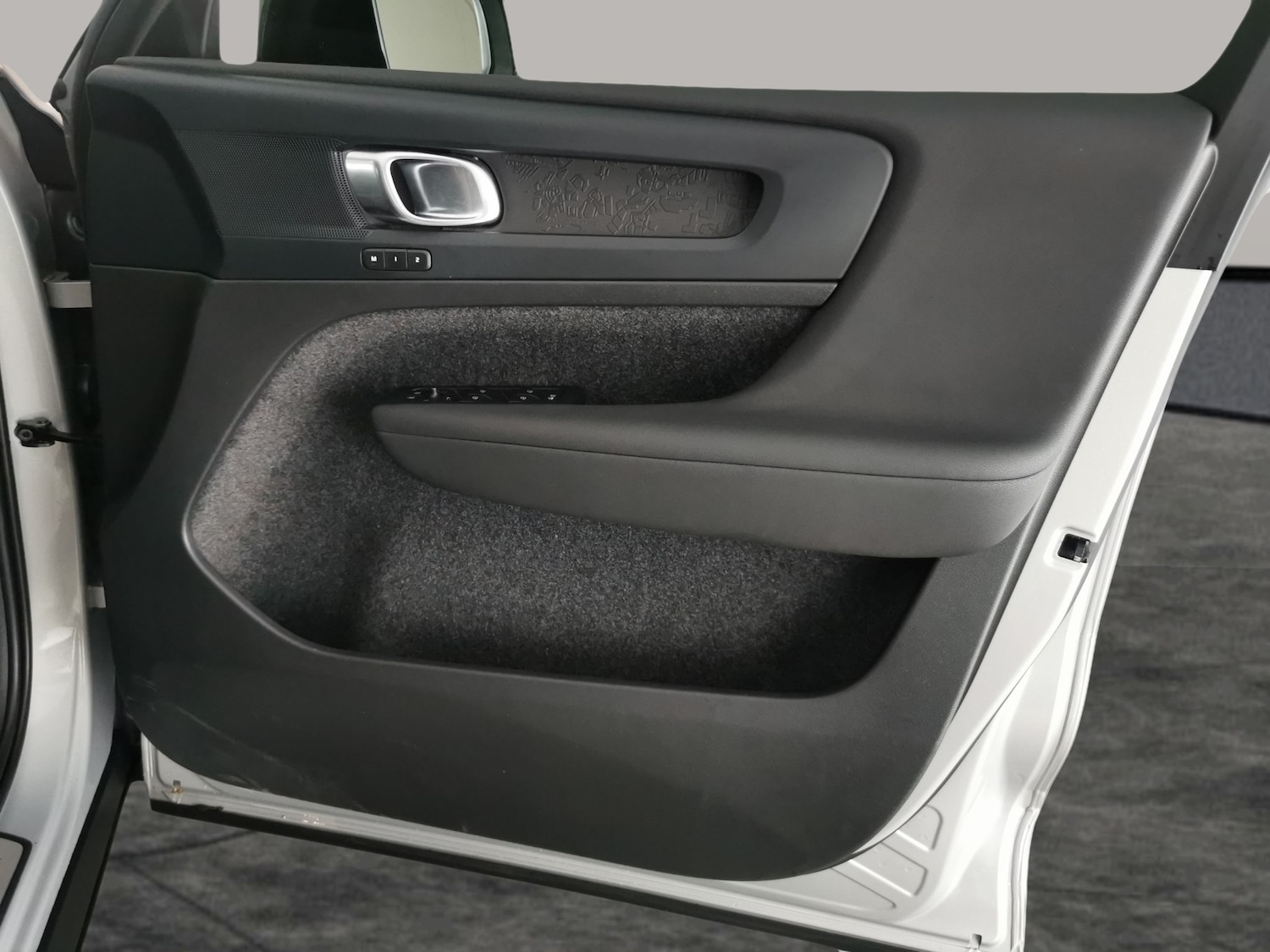 Used Volvo XC40 2022 for sale - 77036521: Photo 33