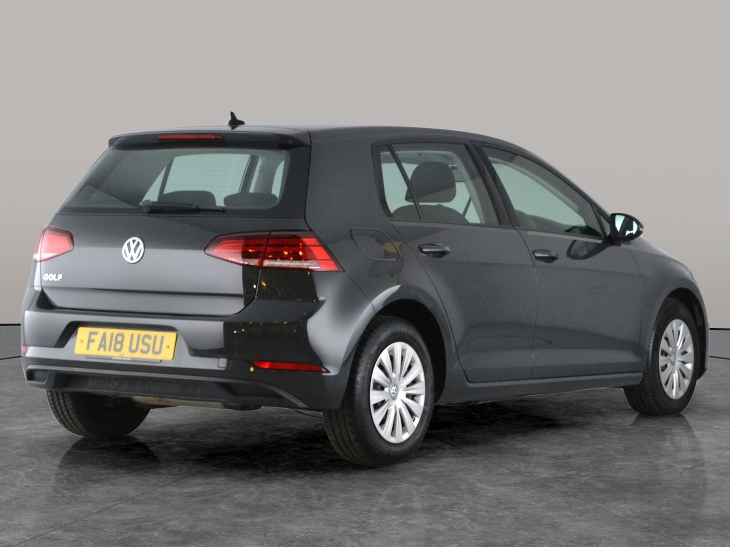 Used Volkswagen Golf 2018 for sale - 76180668: Photo 11