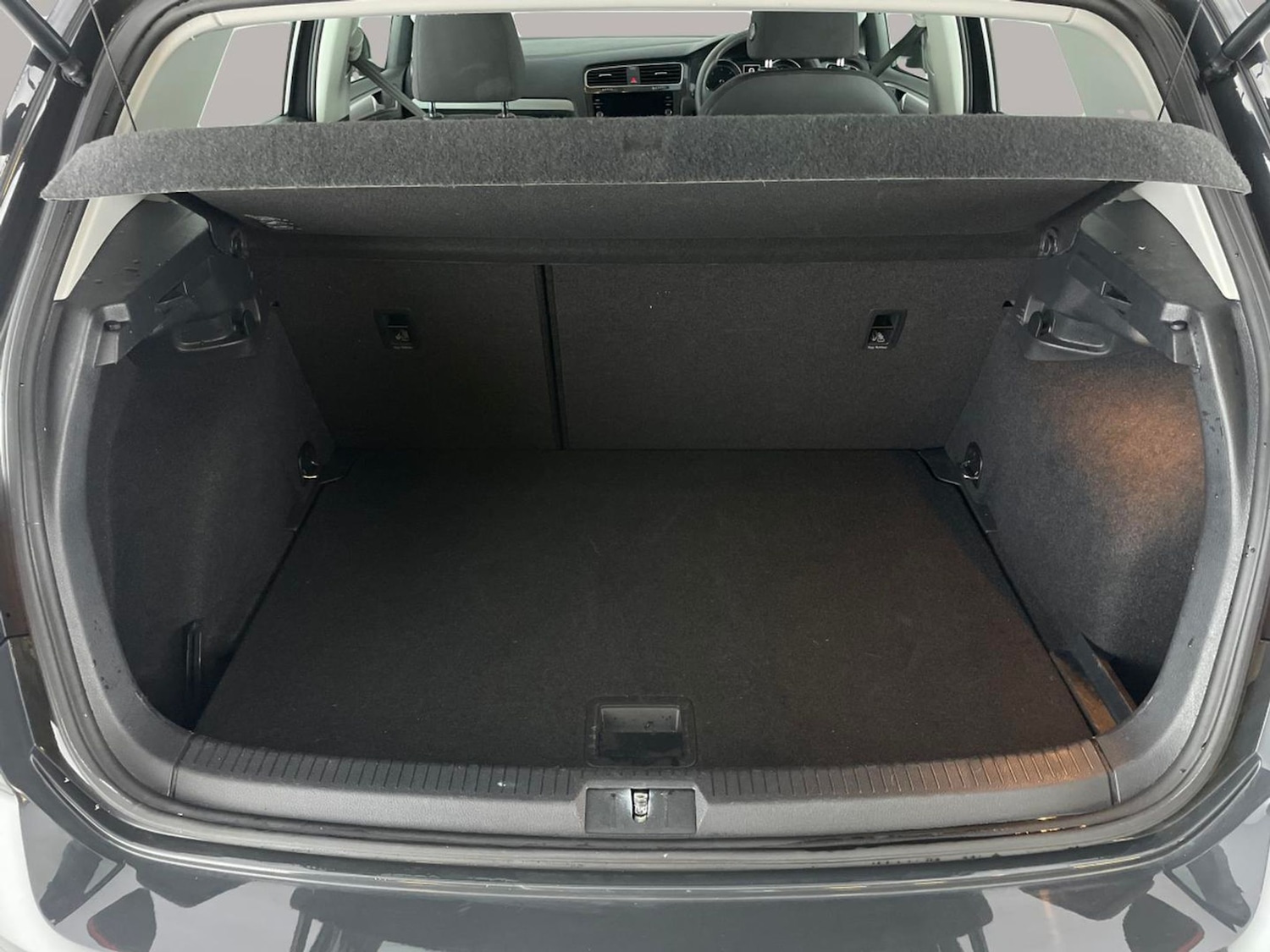 Used Volkswagen Golf 2018 for sale - 76180668: Photo 37