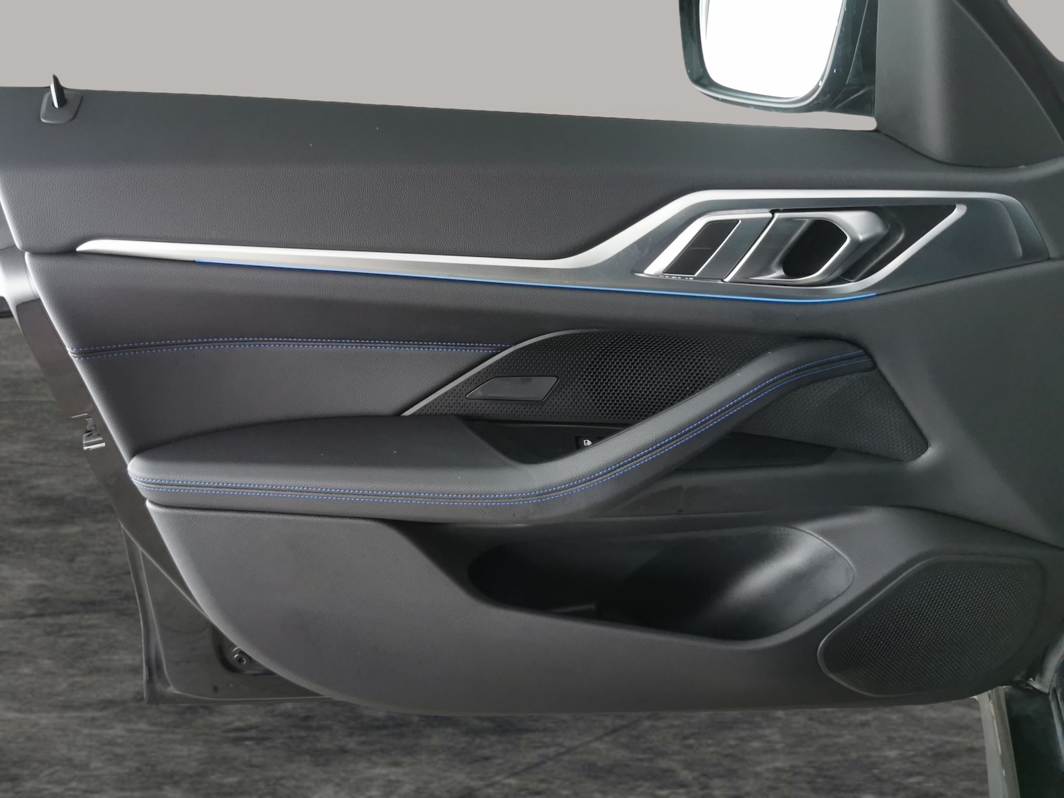 Used BMW i4 2022 for sale - 77340130: Photo 28