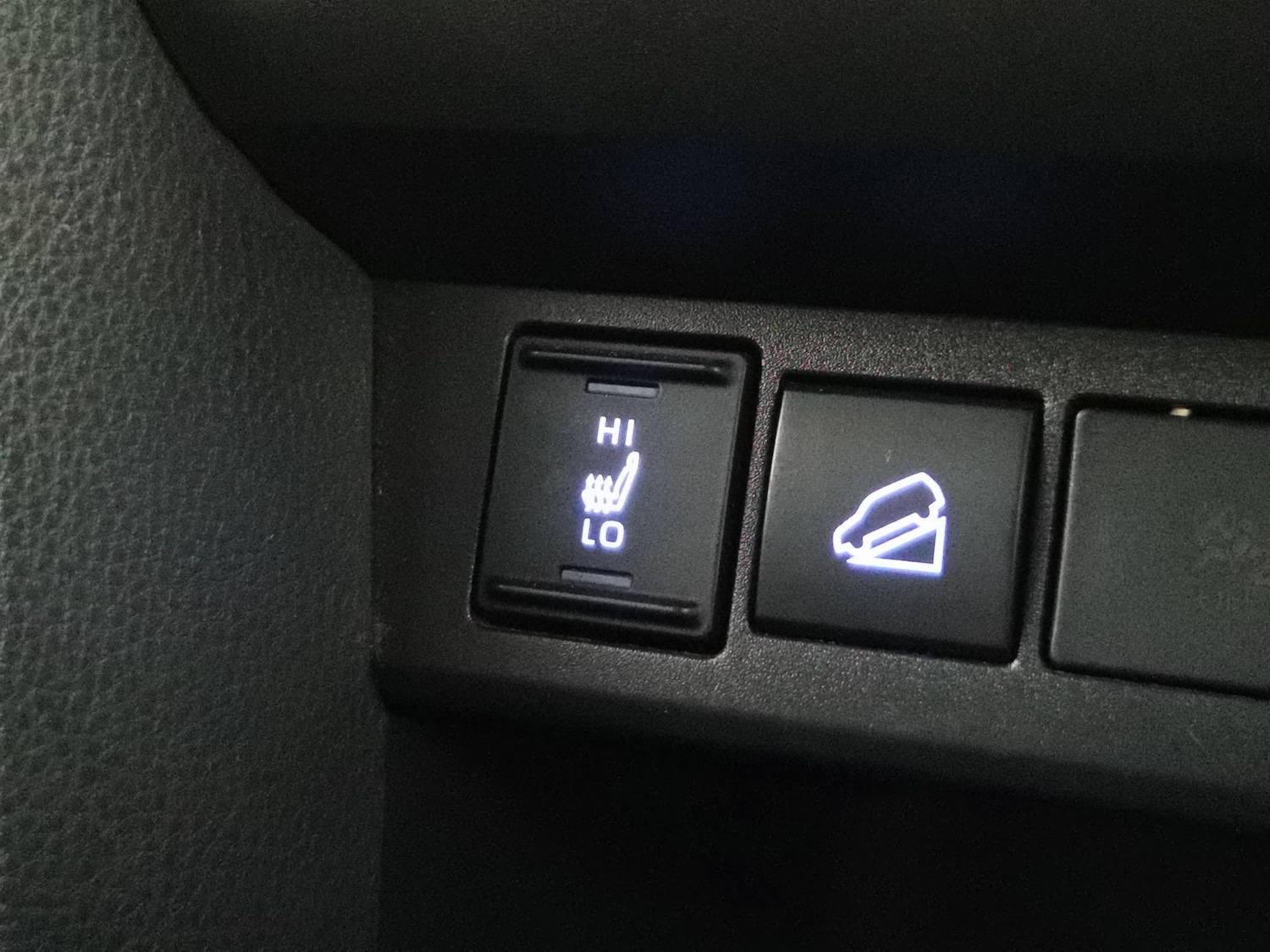 Used Toyota Yaris Cross for sale - 77482601: Photo 19