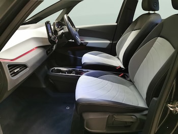 Used Volkswagen ID.3 2023 for sale - 77397621: Photo