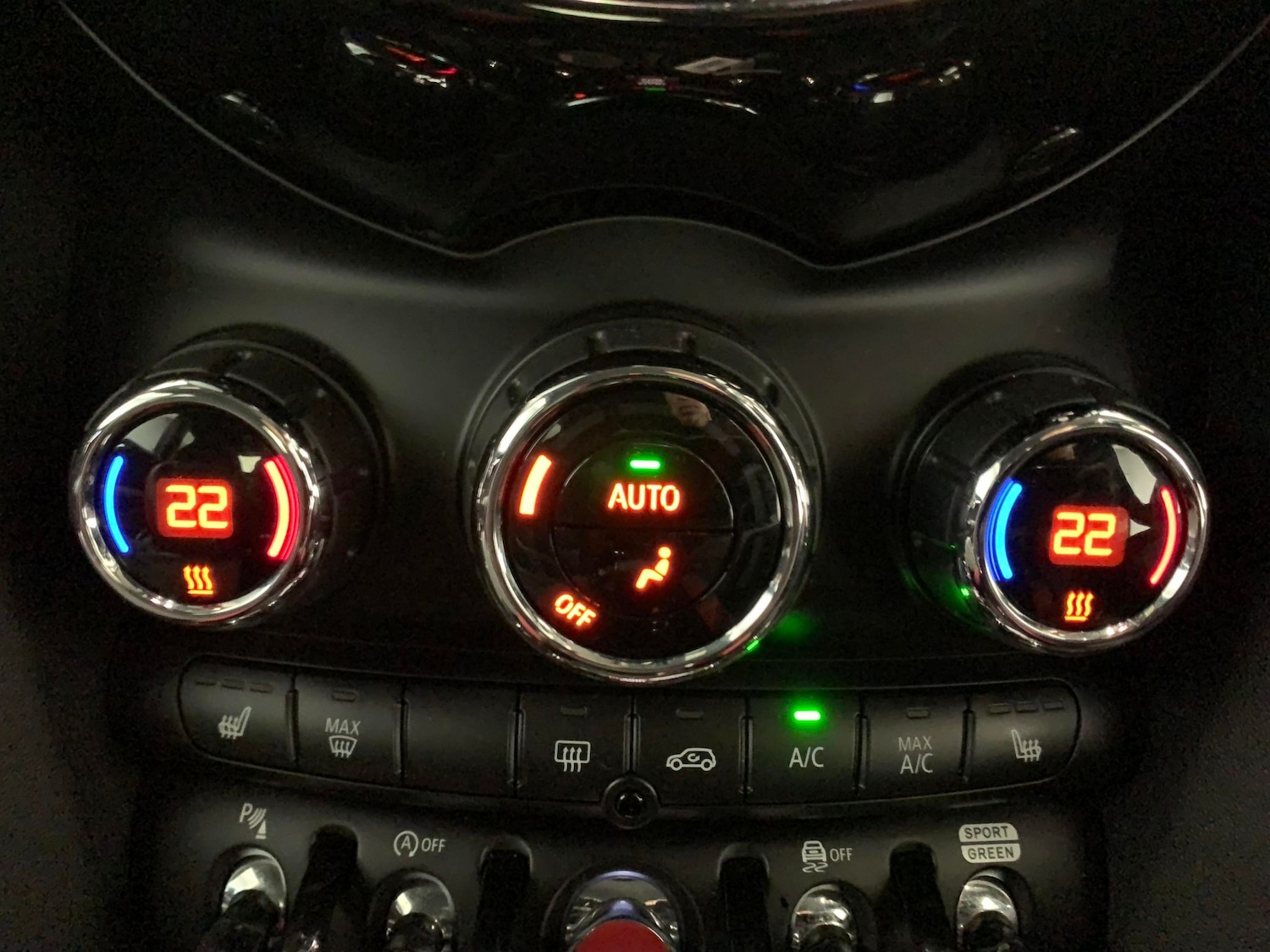Used MINI Hatch 2019 for sale - 76318329: Photo 22