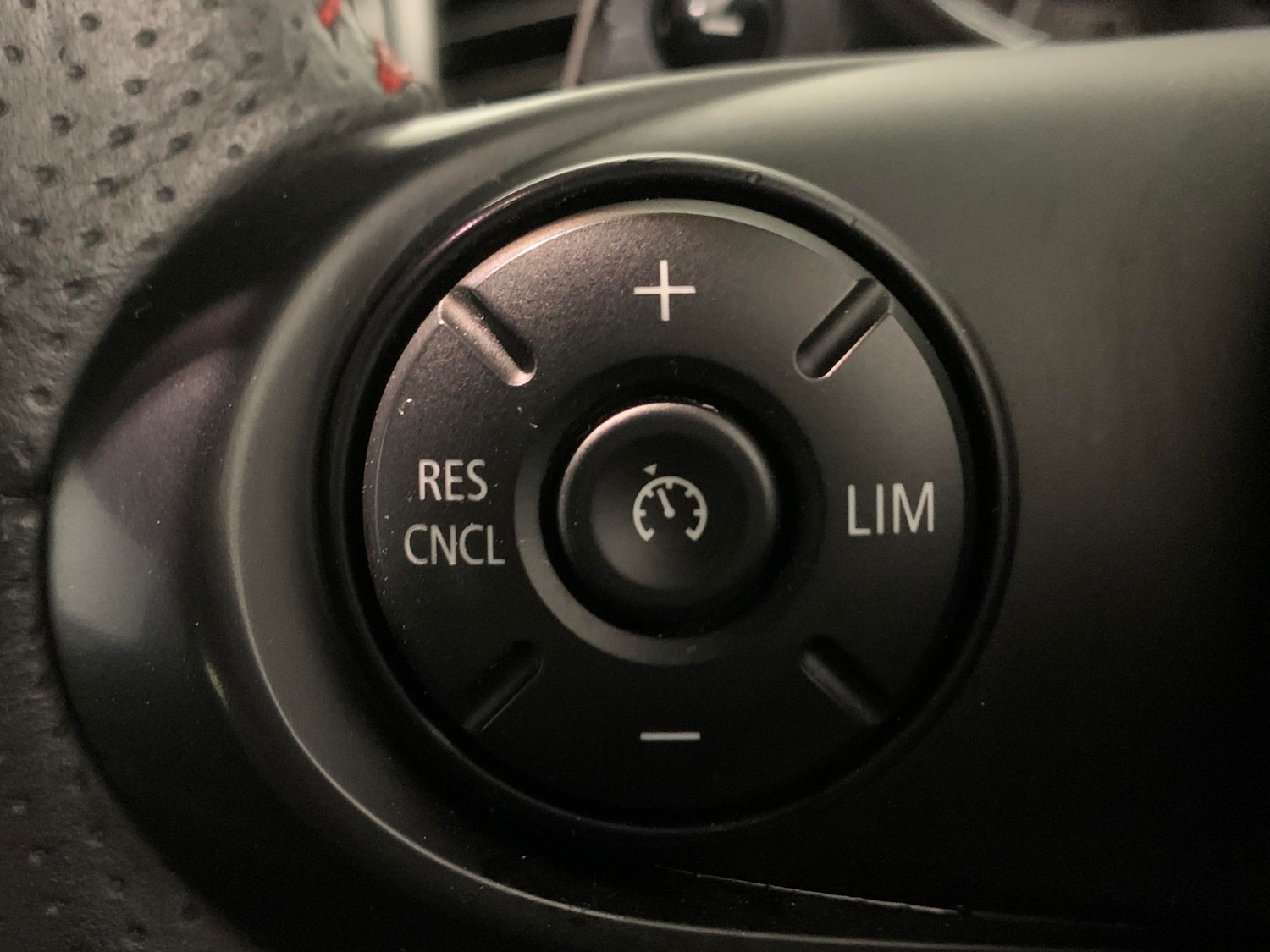 Used MINI Hatch 2019 for sale - 76318329: Photo 25