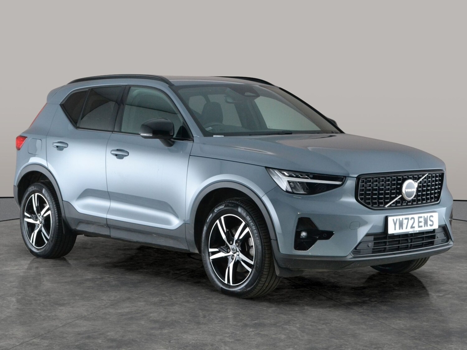Used Volvo XC40 2023 for sale - 77447921: Photo 6