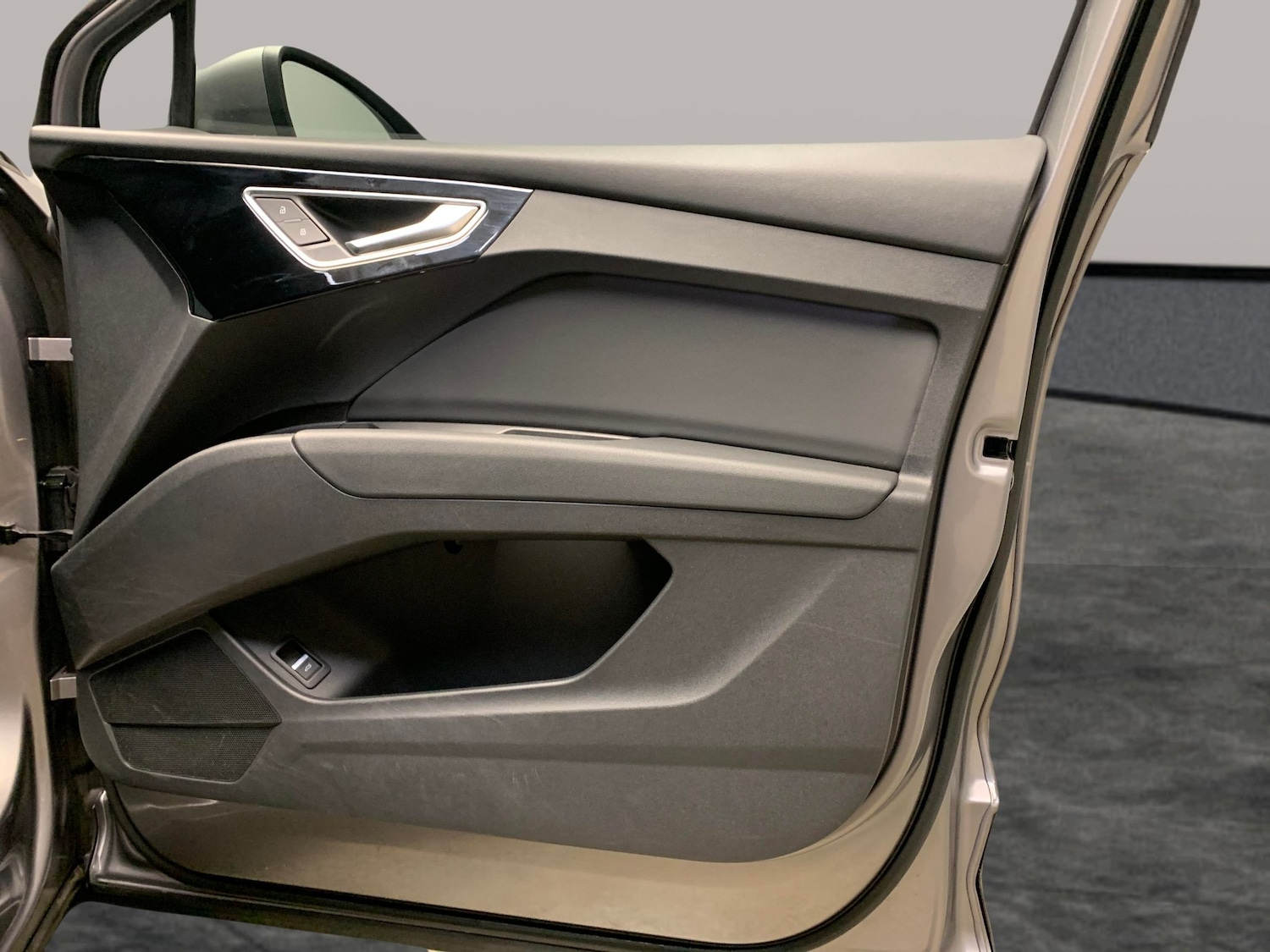 Used Audi Q4 e-tron 2023 for sale - 77519662: Photo 28