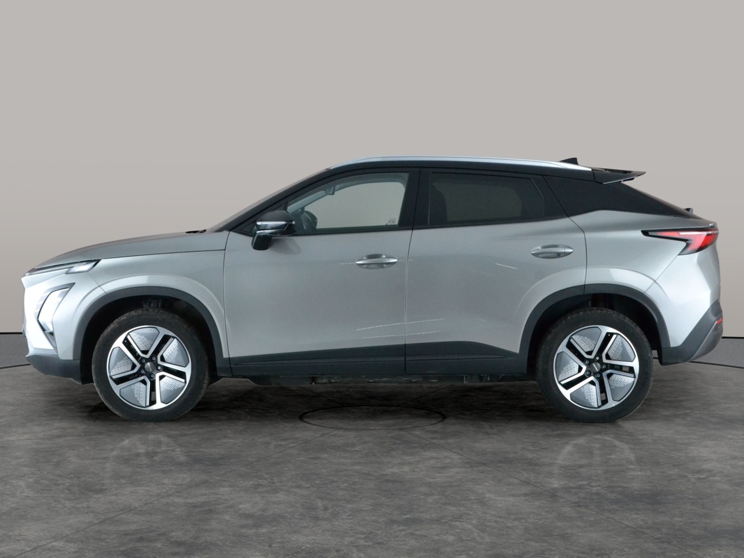 Used Omoda OMODA E5 2025 for sale - 77018610: Photo 15