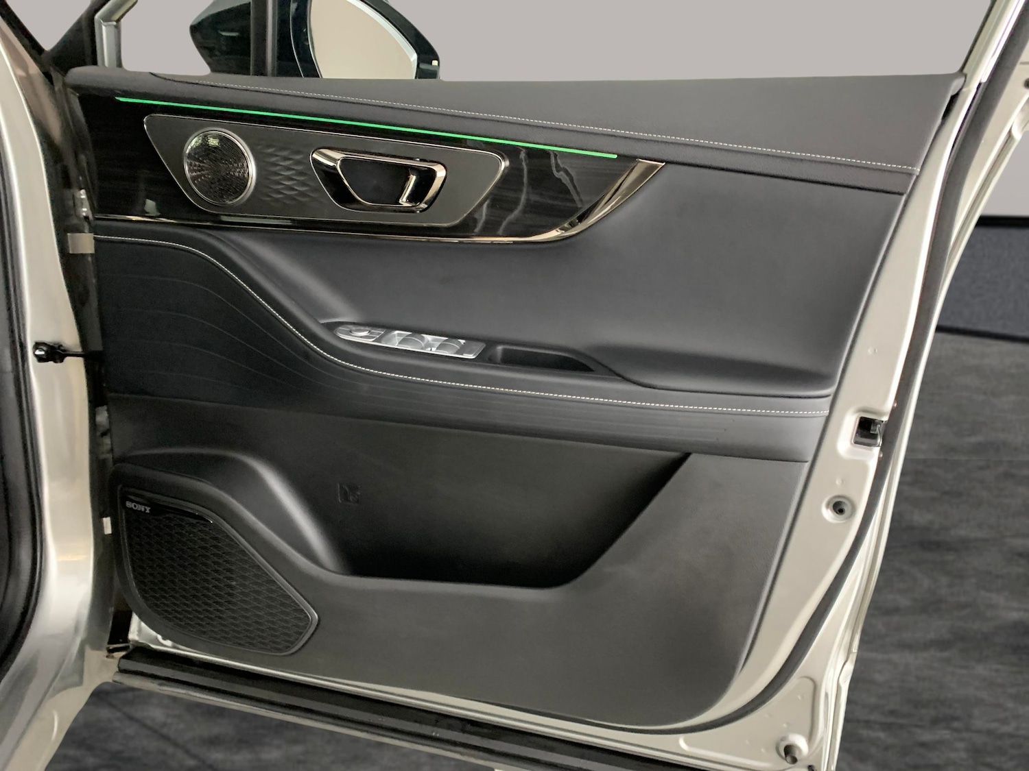 Used Omoda OMODA E5 2025 for sale - 77018610: Photo 37