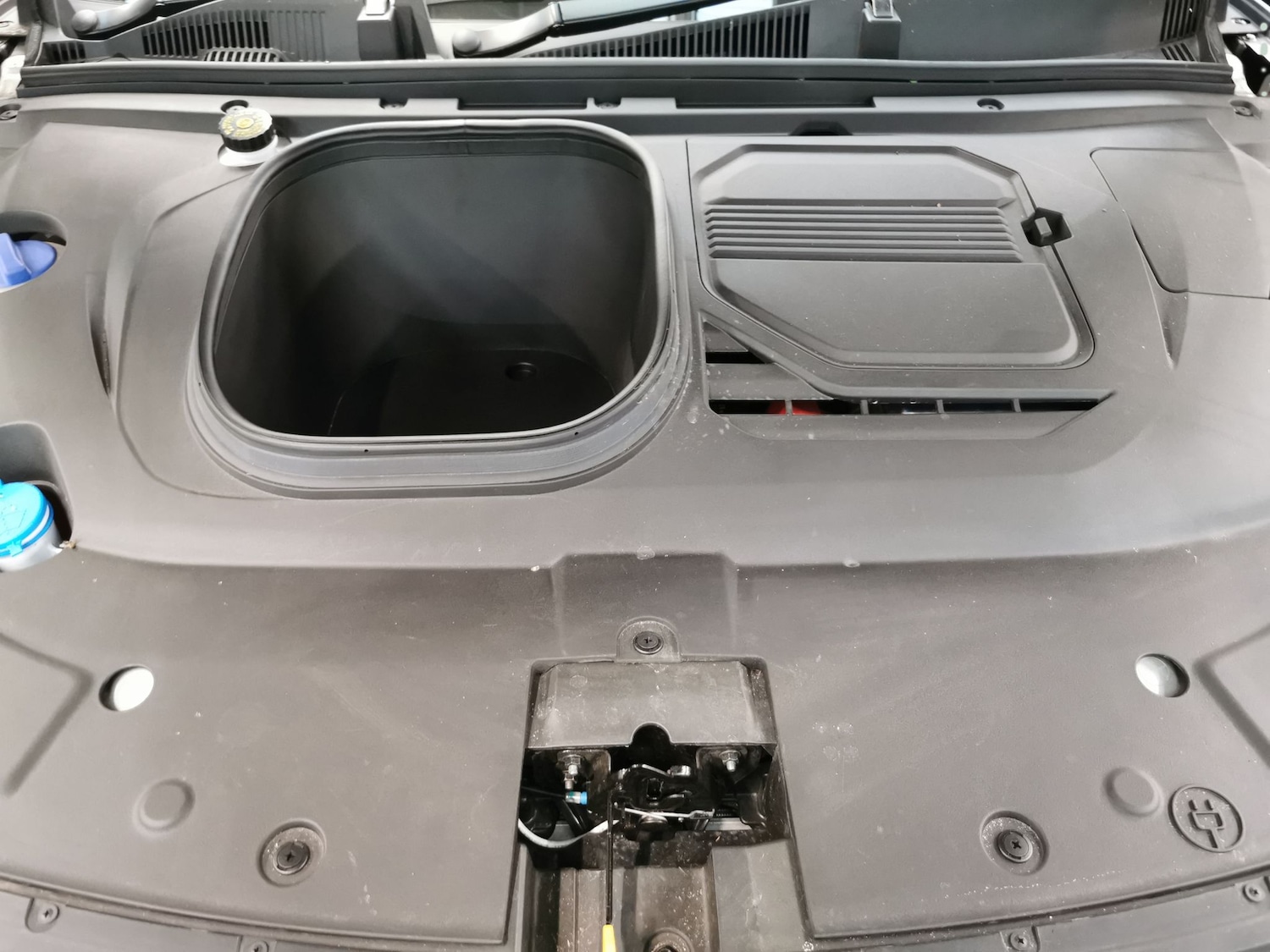 Used Omoda OMODA E5 2025 for sale - 77018610: Photo 38