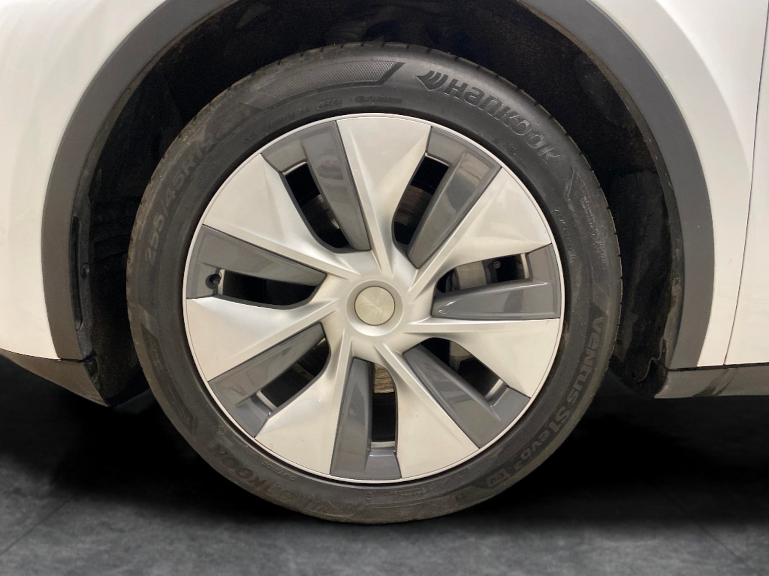 Used Tesla Model Y 2023 for sale - 78149438: Photo 23