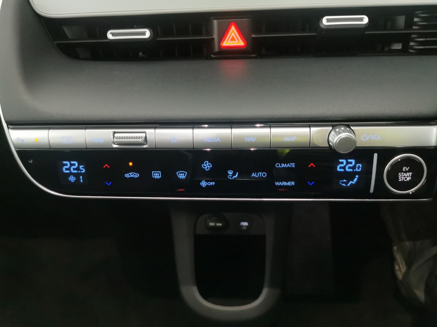 Used Hyundai IONIQ 5 2022 for sale - 76159381: Photo 28