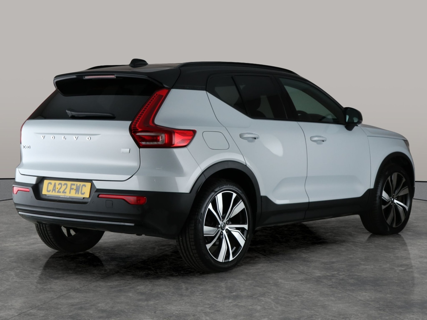 Used Volvo XC40 2022 for sale - 76554987: Photo 13