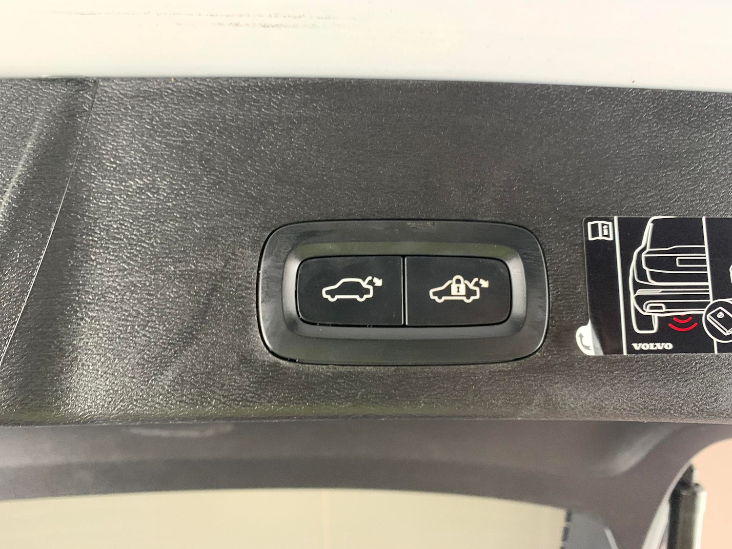 Used Volvo XC40 2022 for sale - 76554987: Photo 28