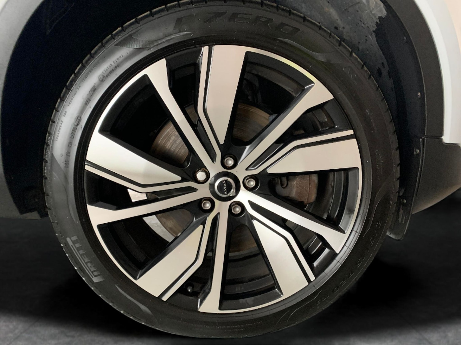 Used Volvo XC40 2022 for sale - 76554987: Photo 33