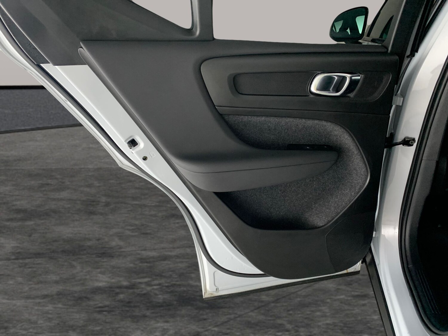 Used Volvo XC40 2022 for sale - 76554987: Photo 38