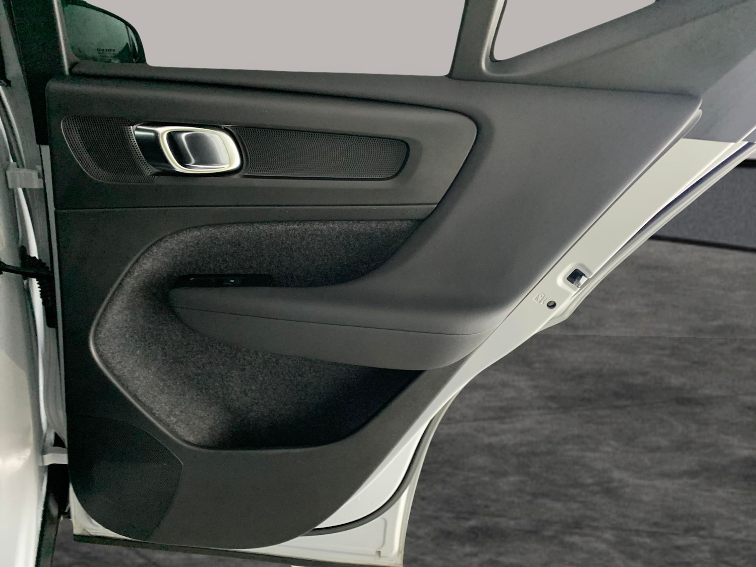 Used Volvo XC40 2022 for sale - 76554987: Photo 40