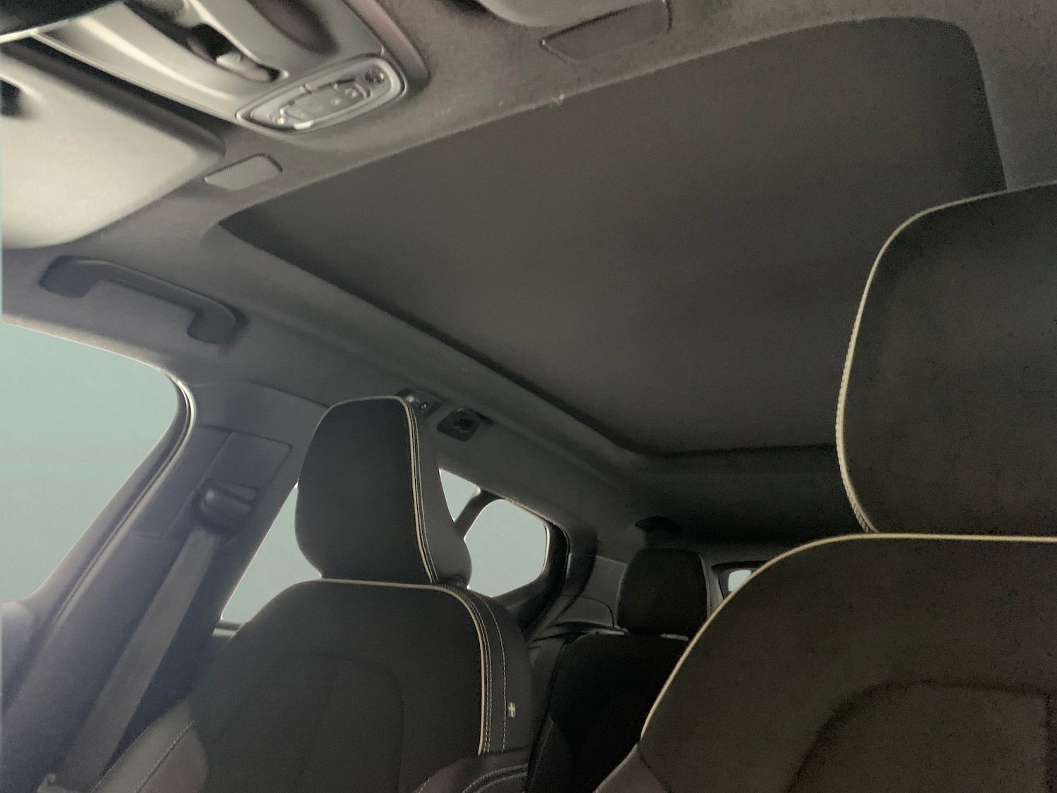 Used Volvo XC40 2022 for sale - 76554987: Photo 5