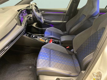 Used Volkswagen Golf 2024 for sale - 78278334: Photo