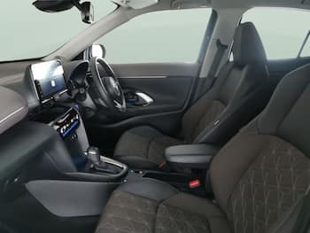 Used Toyota Yaris Cross 2022 for sale - 79679965: Photo