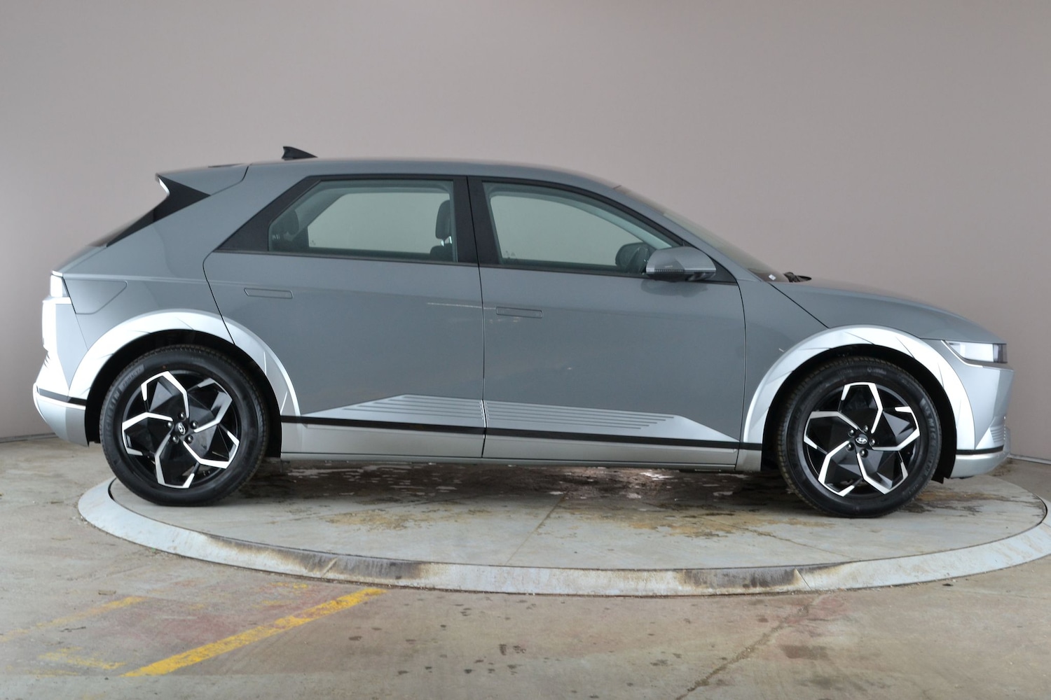 Used Hyundai IONIQ 5 2023 for sale - 77300842: Photo 9