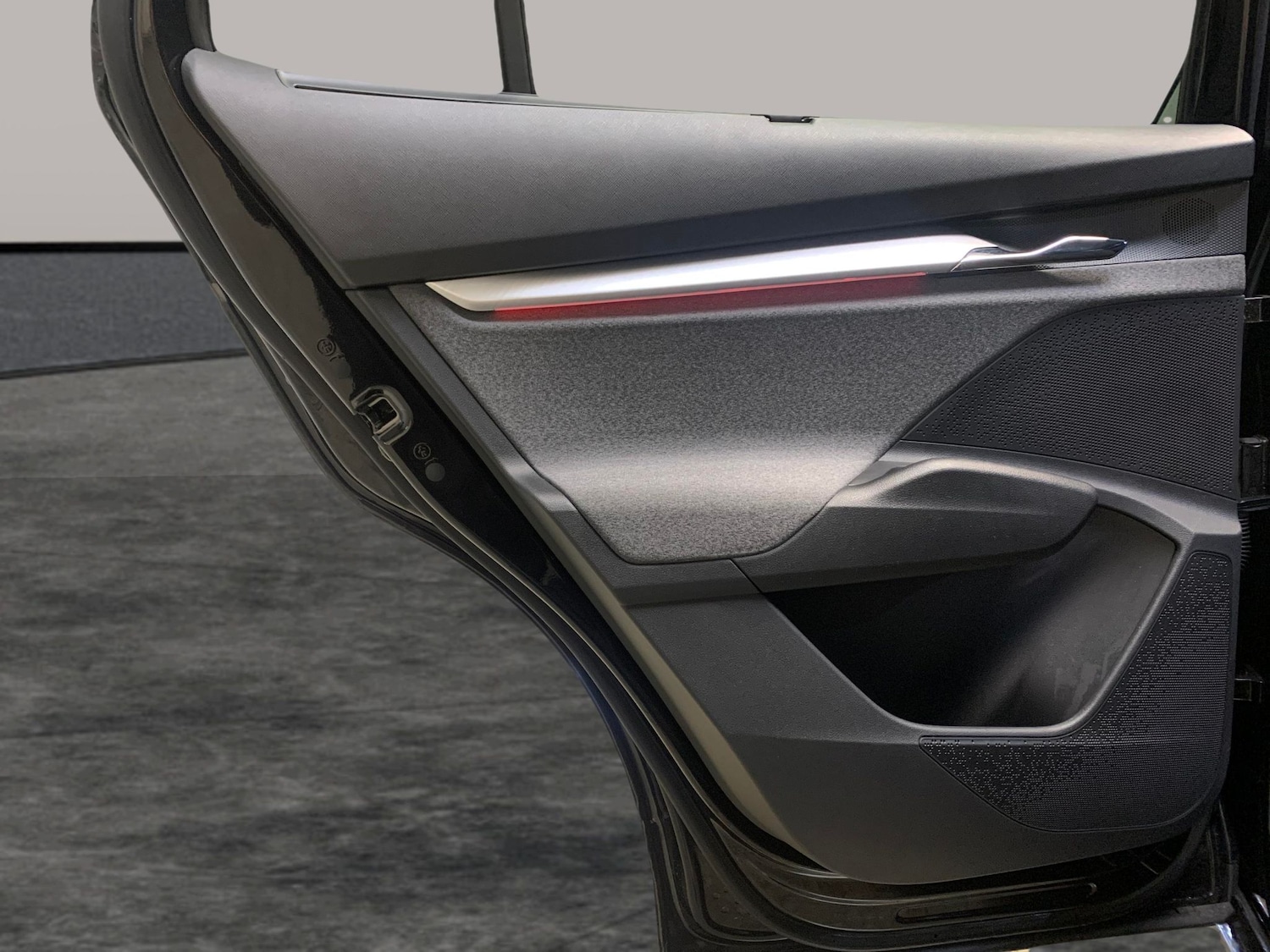 Used Skoda Enyaq 2024 for sale - 77296463: Photo 30