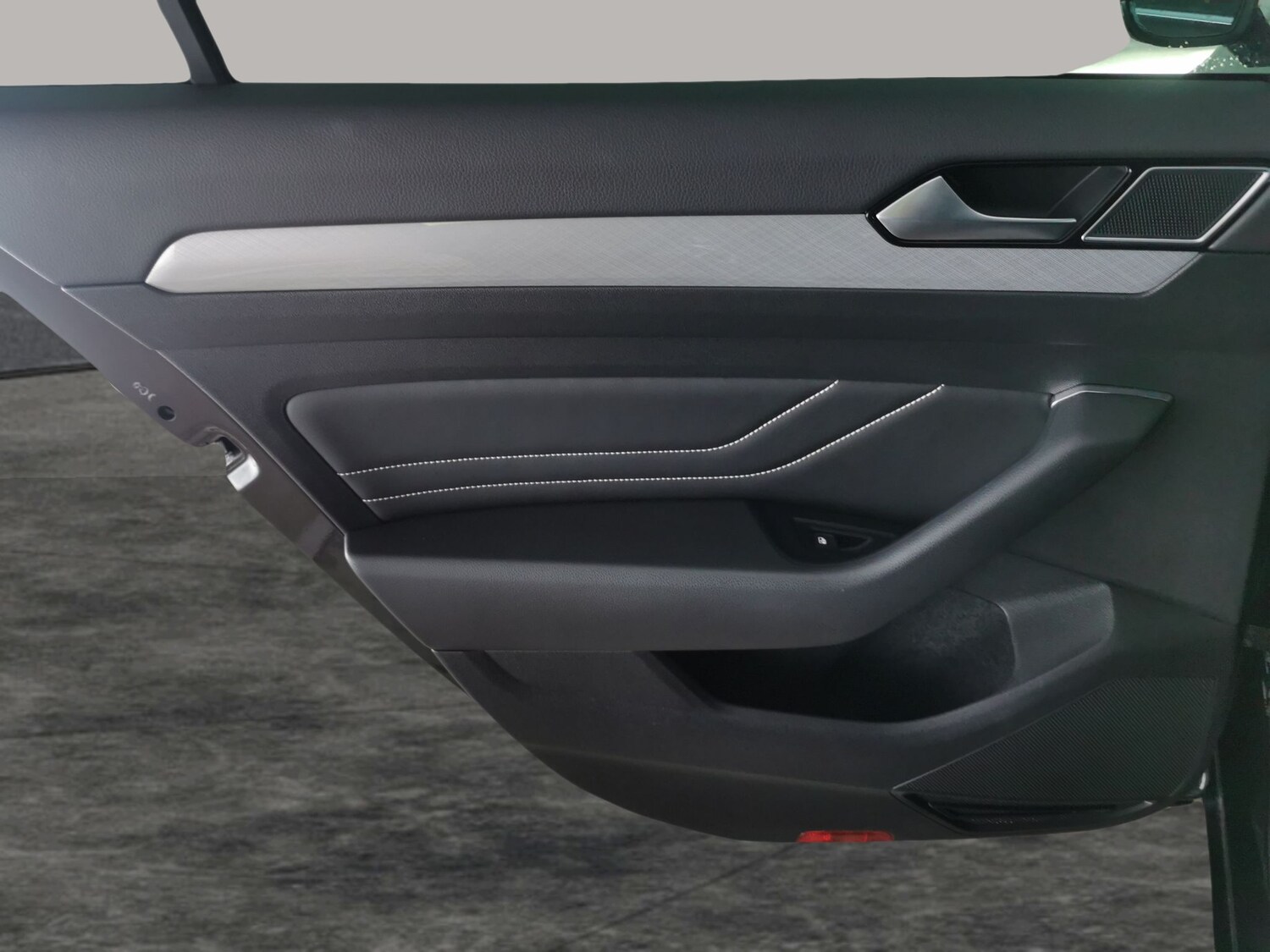 Used Volkswagen Passat for sale - 77529947: Photo 27