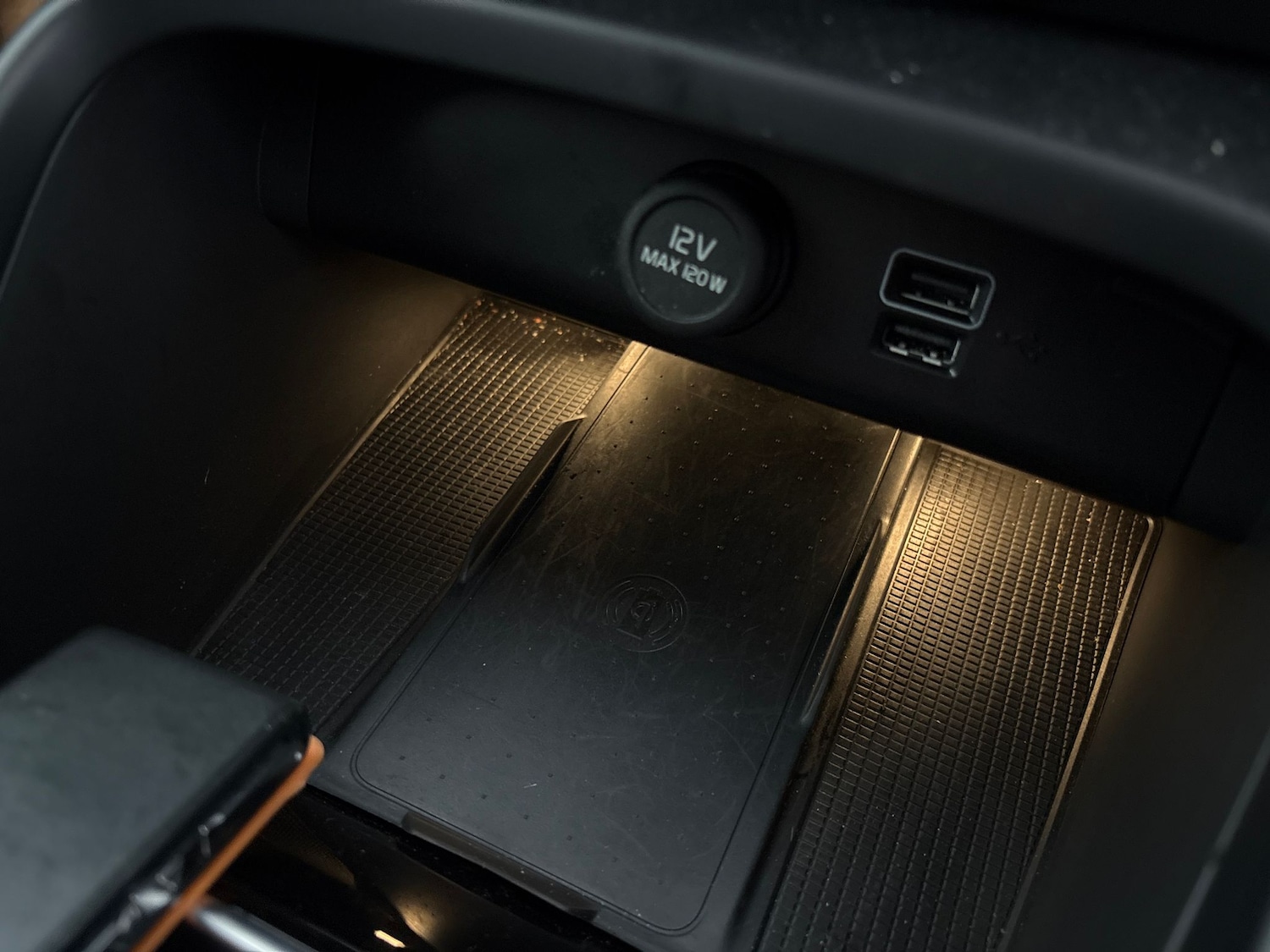 Used Volvo XC40 2022 for sale - 77665461: Photo 27