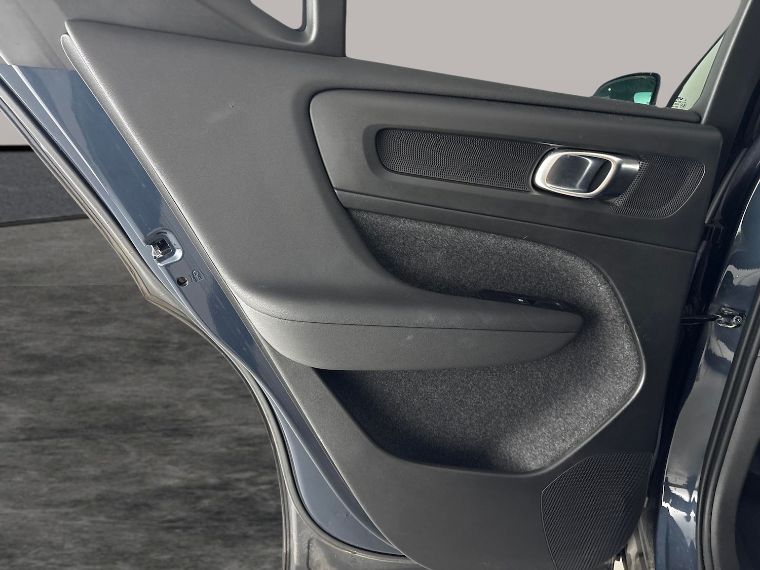 Used Volvo XC40 2022 for sale - 77665461: Photo 37