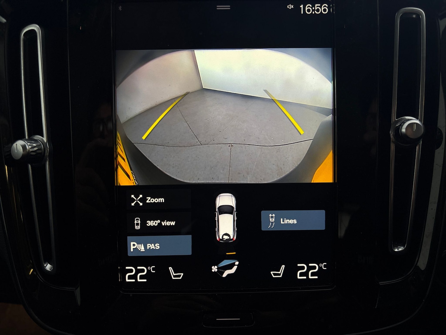 Used Volvo XC40 2022 for sale - 77665461: Photo 7