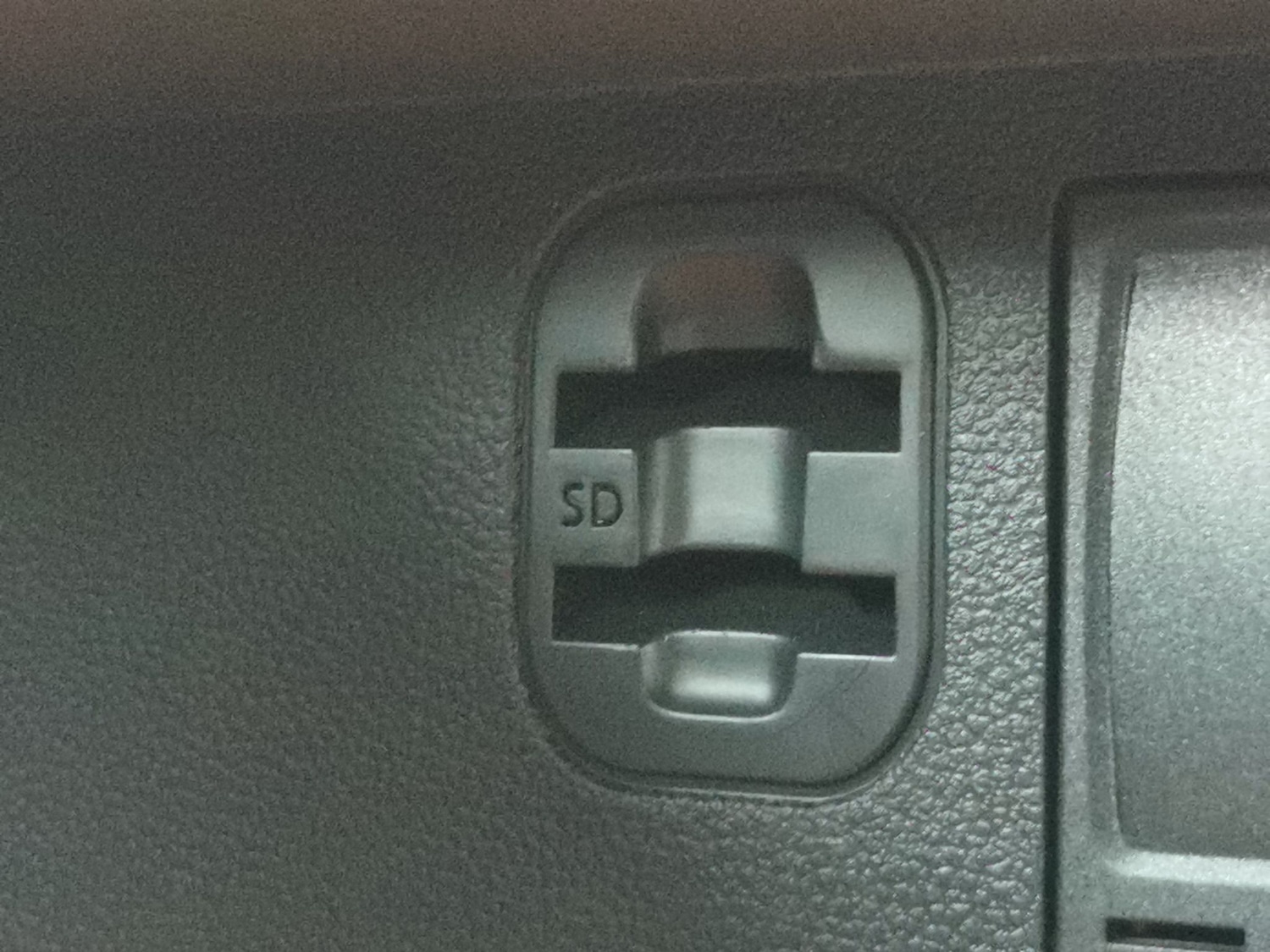 Used Volkswagen T-Roc 2021 for sale - 76452542: Photo 14