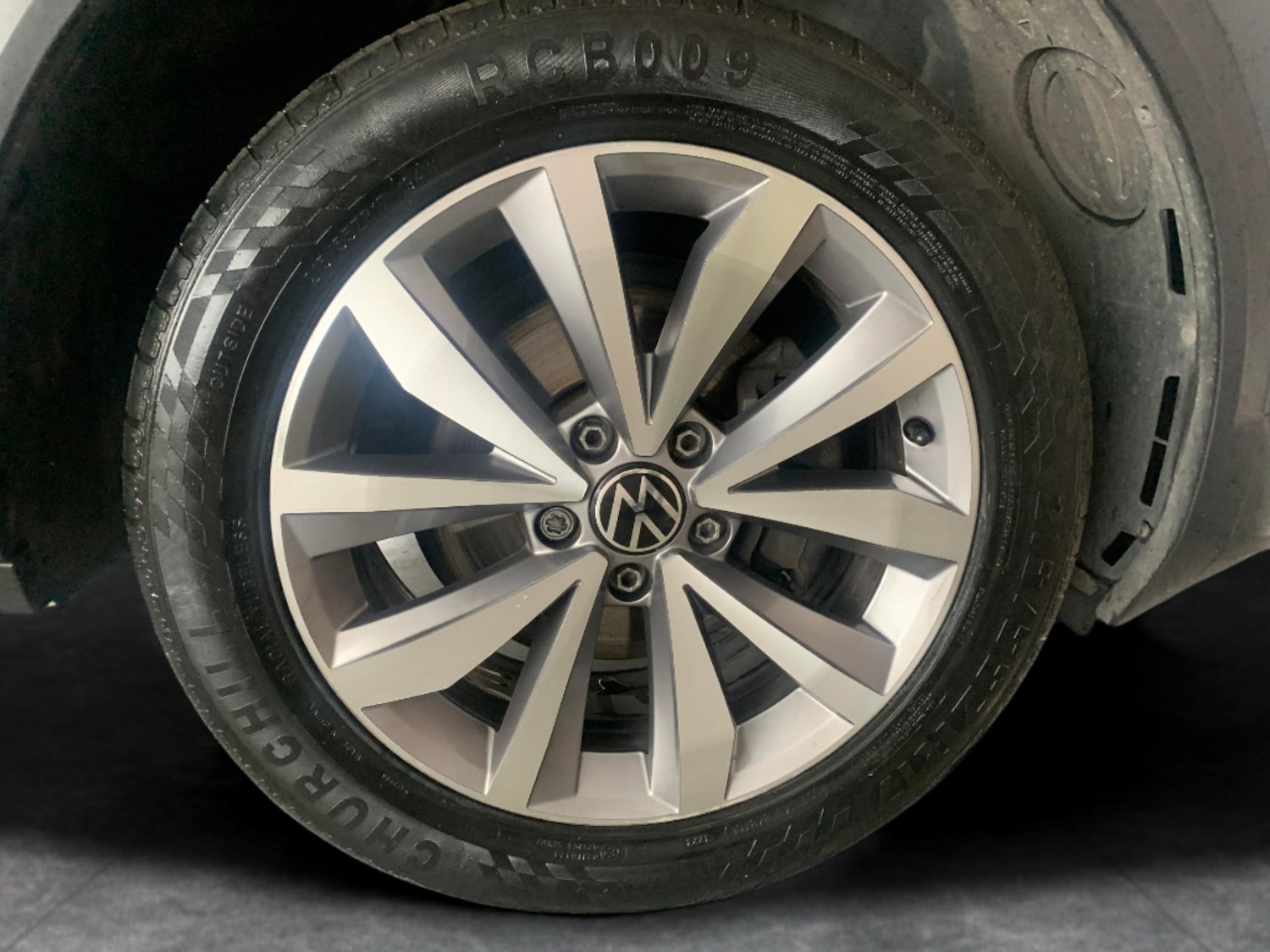 Used Volkswagen T-Roc 2021 for sale - 76452542: Photo 22