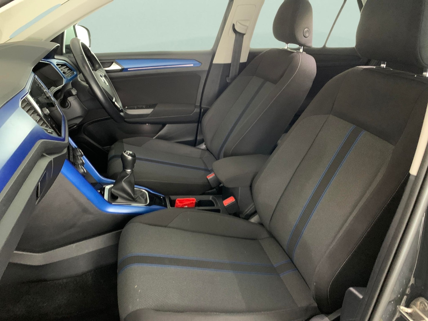 Used Volkswagen T-Roc 2021 for sale - 76452542: Photo 5