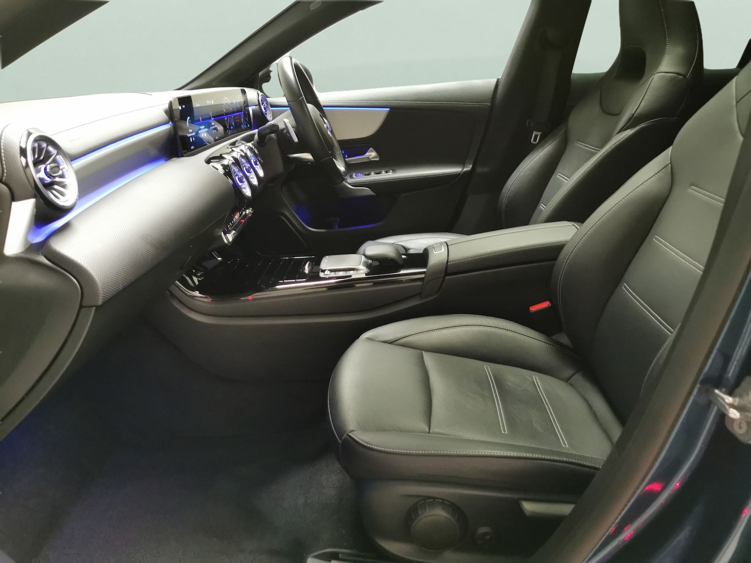 Used Mercedes-Benz CLA 2022 for sale - 77127954: Photo 4