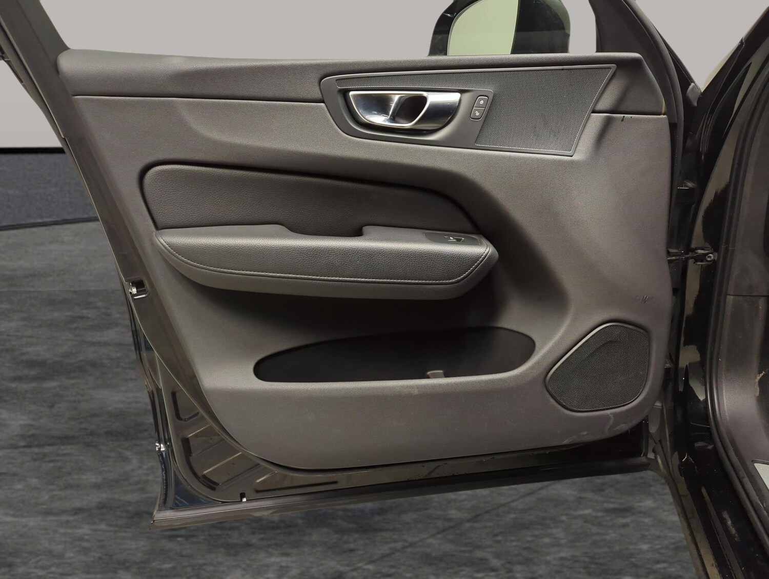 Used Volvo XC60 2020 for sale - 77428552: Photo 19