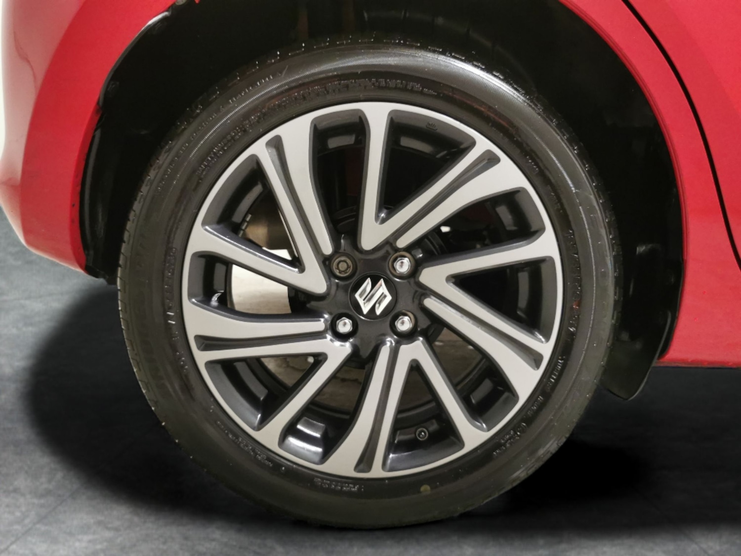 Used Suzuki Swift 2023 for sale - 76415575: Photo 32