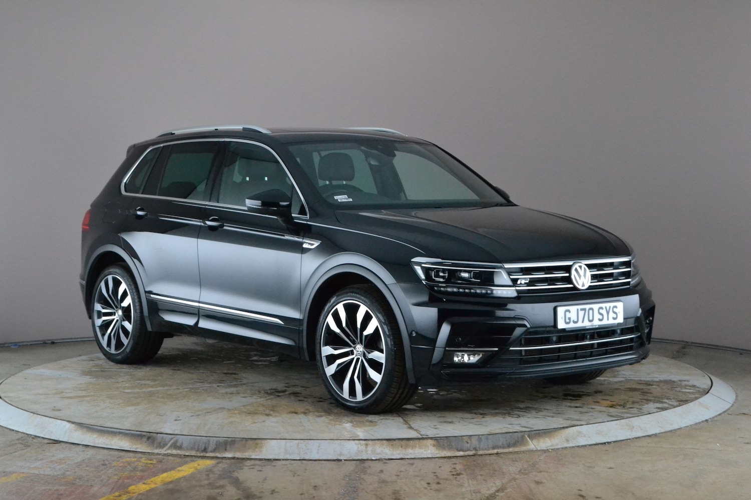 Used Volkswagen Tiguan 2020 for sale - 77679234: Photo 9