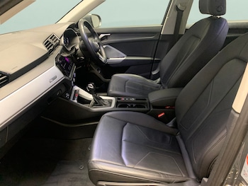 Used Audi Q3 2022 for sale - 78476294: Photo