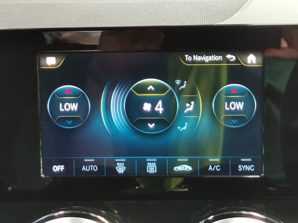 Used Mercedes-Benz GLB 2021 for sale - 76250008: Photo 21