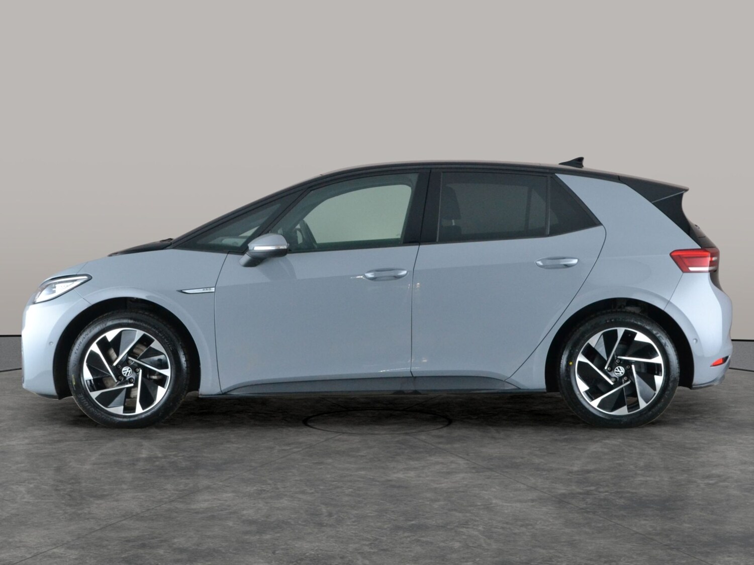 Used Volkswagen ID.3 2023 for sale - 77648521: Photo 12