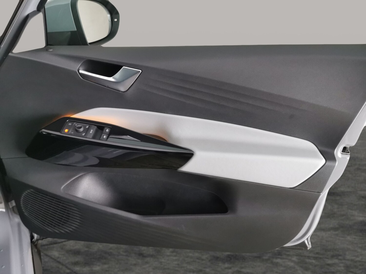 Used Volkswagen ID.3 2023 for sale - 77648521: Photo 29